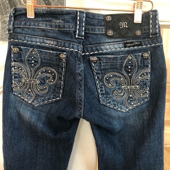 Miss Me Denim - Miss Me Fleur di Lys pocket rhinestone skinny